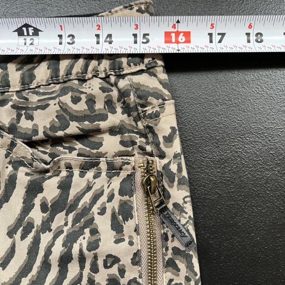 Democracy Jeans 8 Ab Technology Cheetah Leopard Animal Print Zipper Pockets - Picture 7 of 9